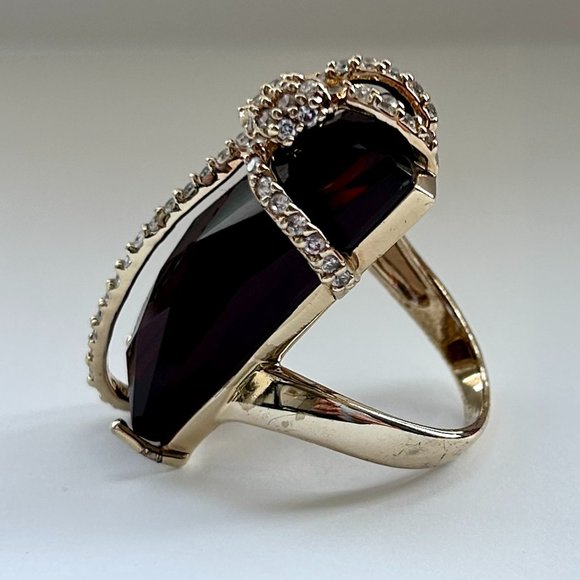 Andara Design 18K GOLD PLATED SIAM RED CRYSTAL & CZ BOW RING - Picture 9 of 15